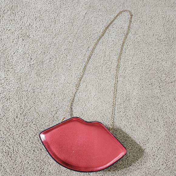 Red Lips Crossbody Purse - Picture 2 of 6